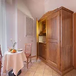 San Lorenzo Lägenhetshotell Verona