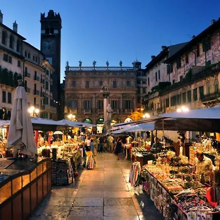 San Lorenzo Lägenhetshotell